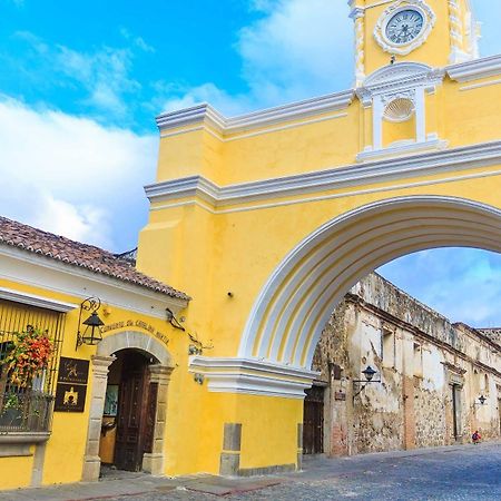 Hotel Convento Santa Catalina By Ahs Antigua Kültér fotó