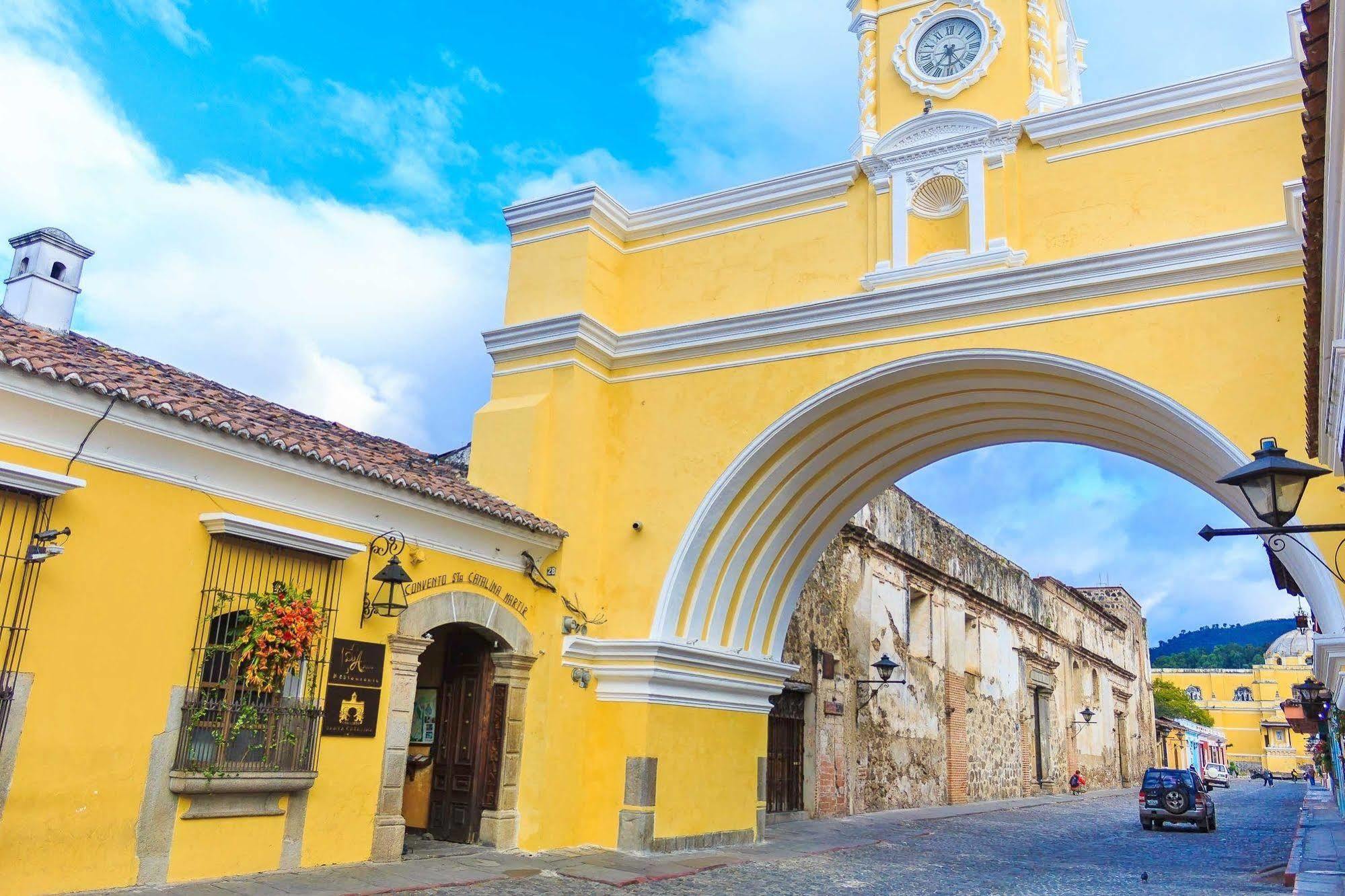 Hotel Convento Santa Catalina By Ahs Antigua Kültér fotó